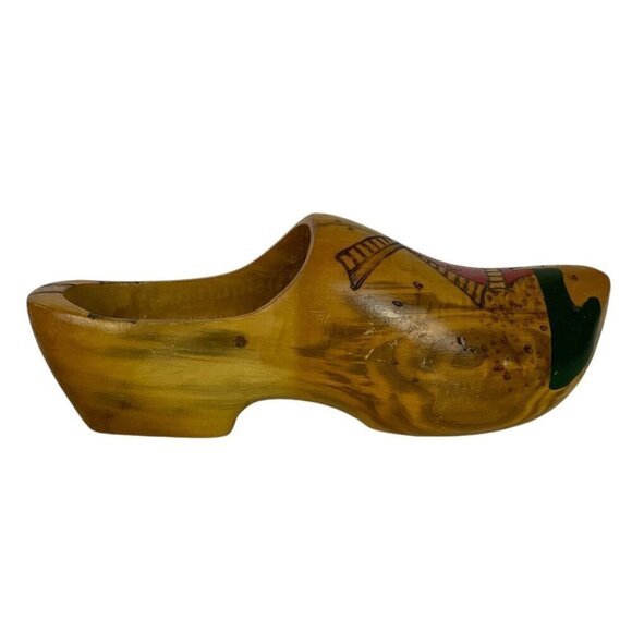 Vintage Hand-Painted Carved LARGE Wooden Dutch Clogs With Windmill Design - Picture 7 of 11